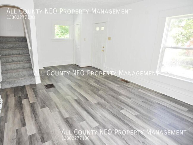 Foto del edificio - 1278 Girard St
