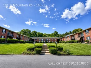 Building Photo - 101 W Mountain Rd