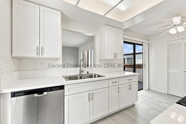 Photo - 16762 Viewpoint Lane Apartment