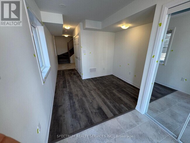 Building Photo - 15 POGIE Dr