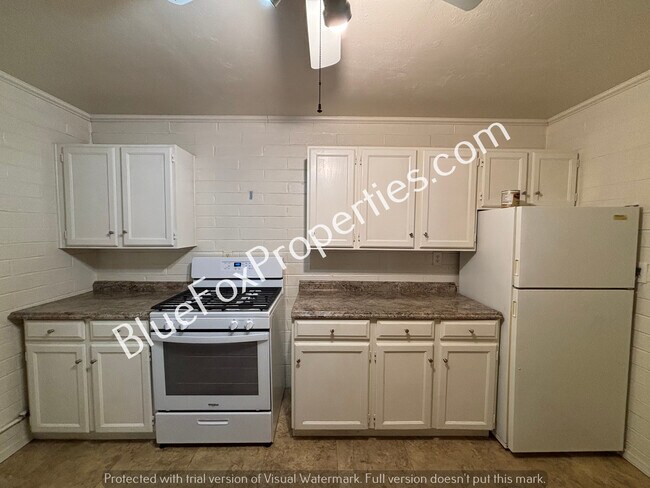 Foto del edificio - 809 N Irving Cir