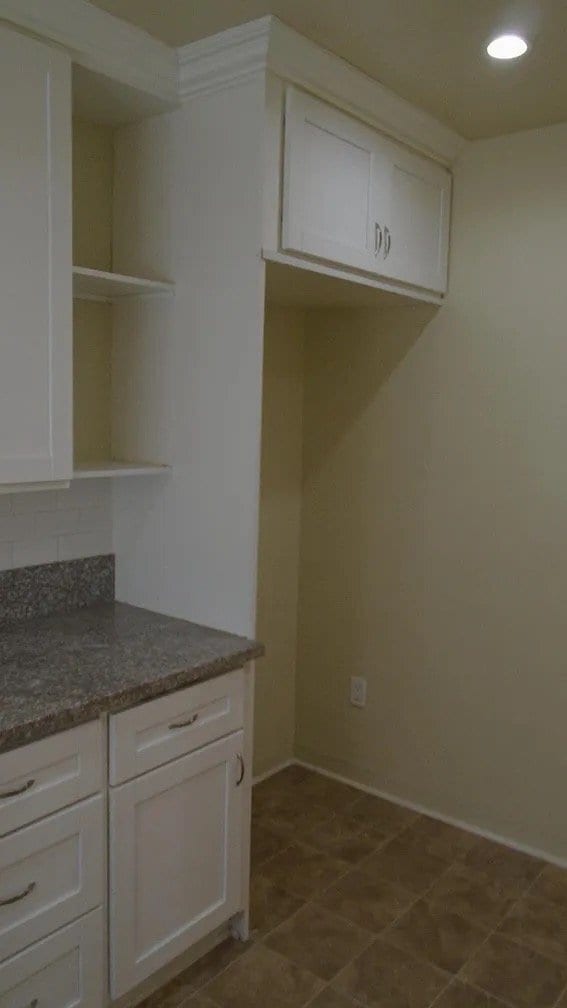 Foto del edificio - 5151 E Carson St