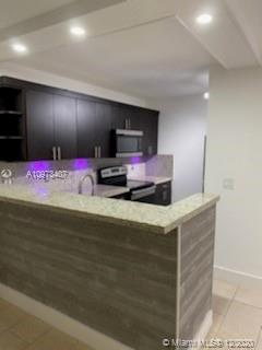 Building Photo - 2500 W 67th Pl