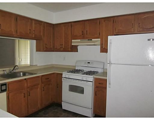 Foto del edificio - 1612 Woodbridge Commons Way