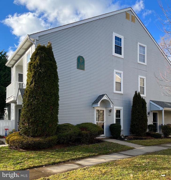 1807 Aberdeen Ln, Gloucester Township, NJ 08012 Room for Rent in