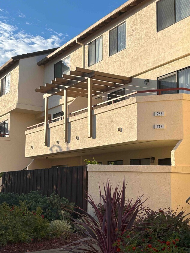 Primary Photo - 5075 Valley Crest Dr