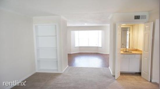 Building Photo - 10027 Spice Ln
