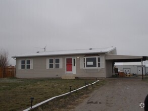 Building Photo - 7650 Lake Dr