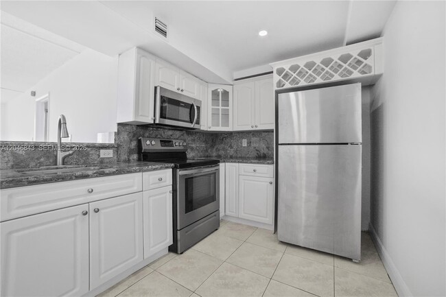 Foto del edificio - 14155 SW 87th St
