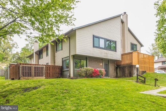Building Photo - 5620 Summer Oak Way