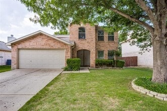Building Photo - 2816 Sundance Dr