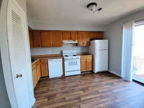 Building Photo - 14 Fonda Dr