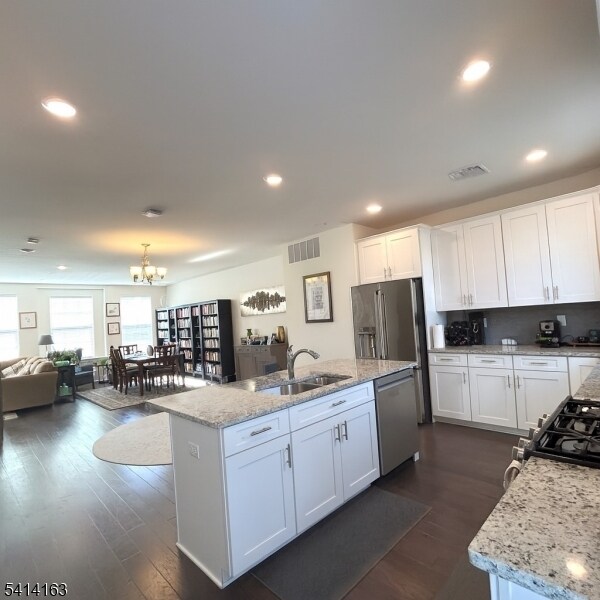 Foto del edificio - 14 Gerhard Pl