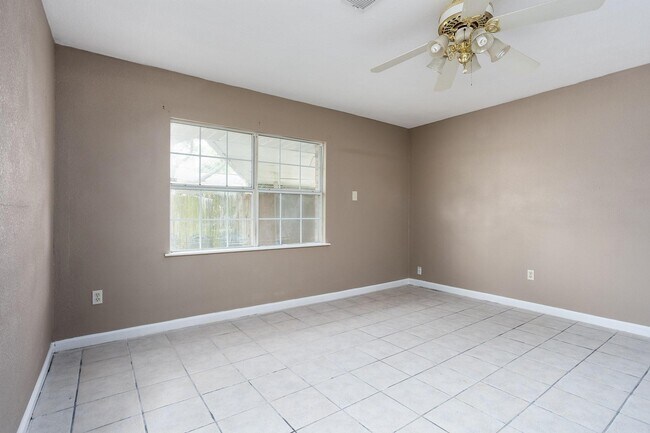 Foto del edificio - 2538 Oday Rd