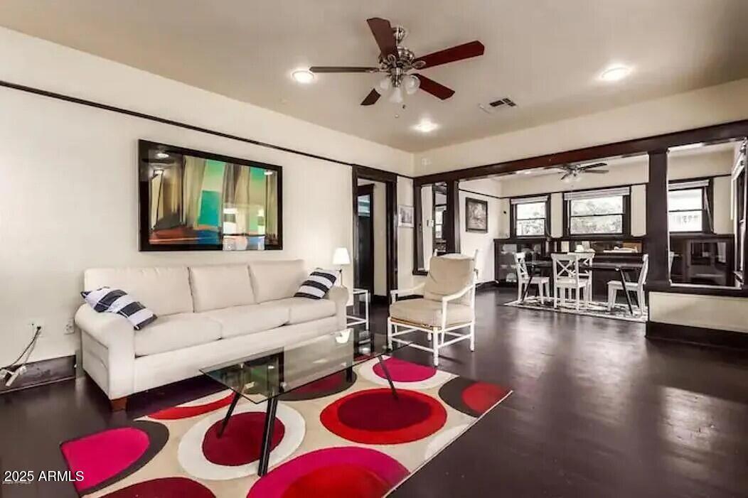 Foto principal - 122 N 9th Ave