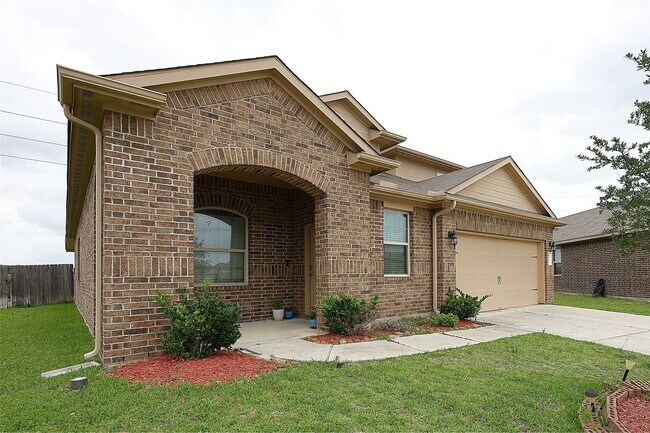 Building Photo - 5542 Redwood Summit Ln