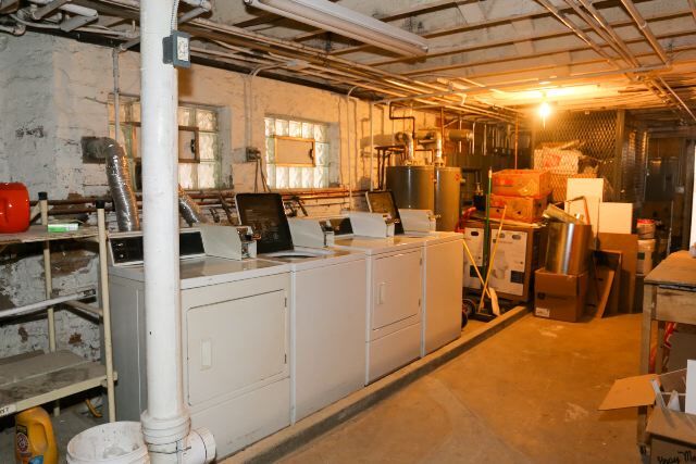 Foto del edificio - 1473 W Erie St