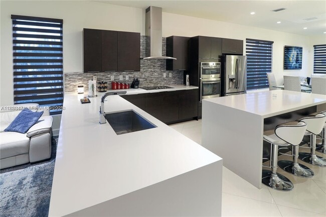 Foto del edificio - 10501 NW 66th St