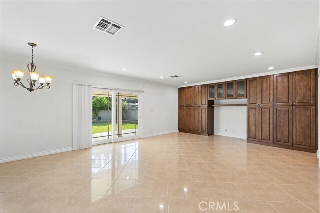 Foto del edificio - 5326 Farna Ave