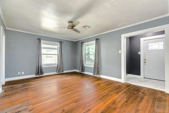 Foto del edificio - 405 13th Ave N