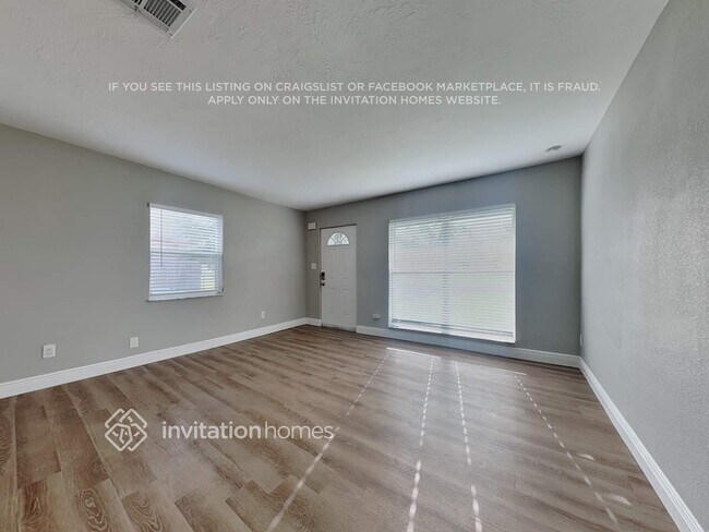 Foto del edificio - 4359 Neptune Dr SE