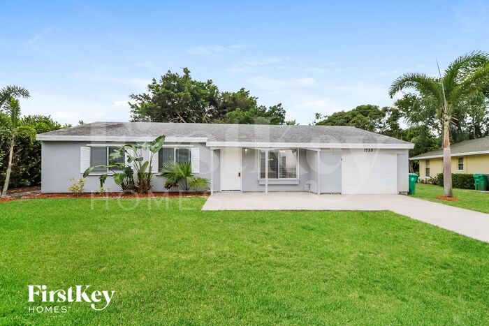 Foto principal - 1750 SE Elkhart Terrace