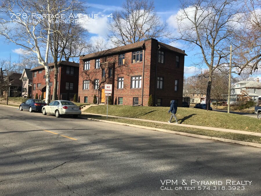 Building Photo - 728 Portage Ave
