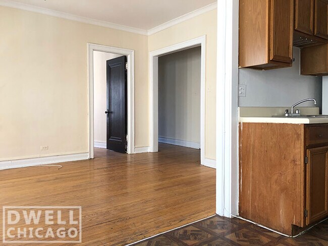 Building Photo - 1300 W Pratt Blvd