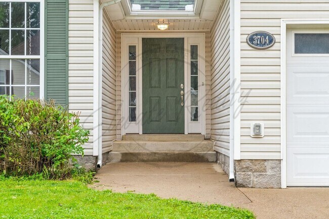 Foto del edificio - Charming 3 Bedroom Ranch in Clarksville!