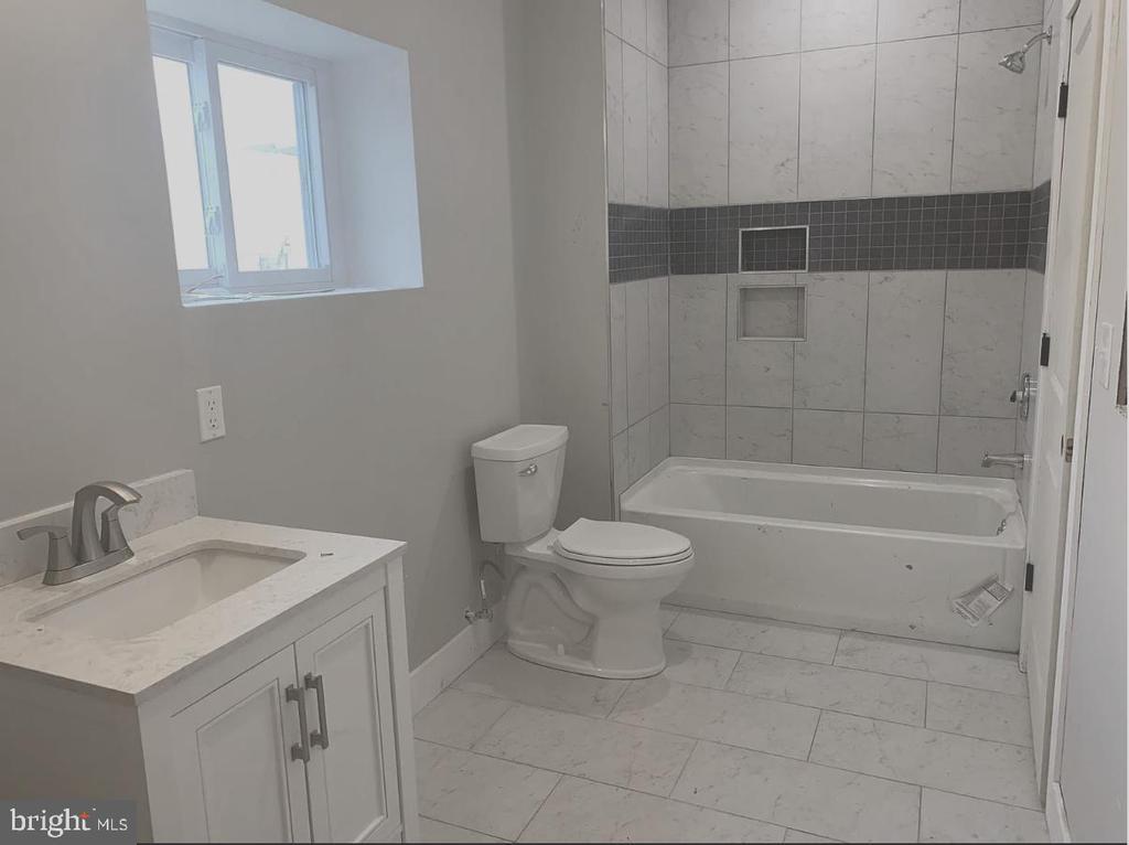 Foto del edificio - 1404 N 52nd St