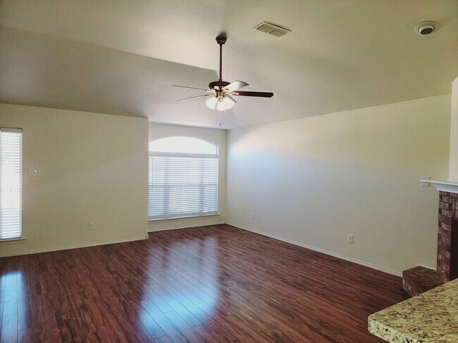 Foto del edificio - Spacious 3/2/2 in Frenship