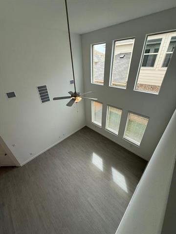 Foto del edificio - 2717 Serenity Grv Ln