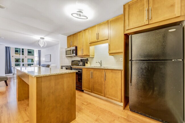 Photo du bâtiment - 265 Wellington St W