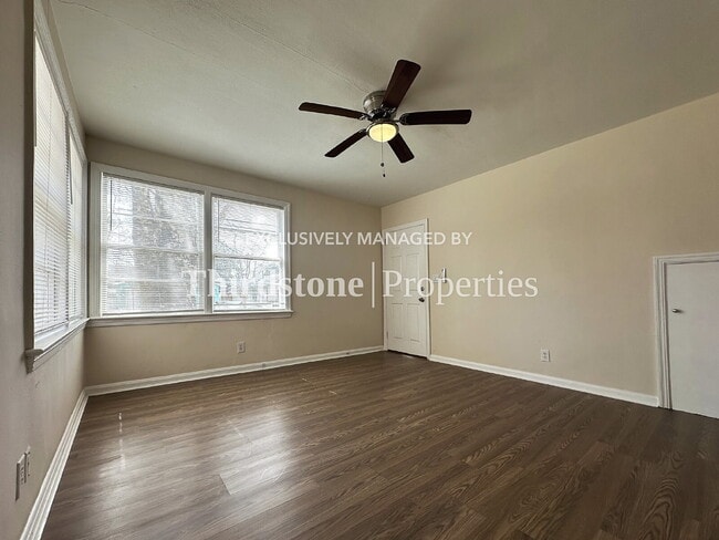 Building Photo - 2659 College St