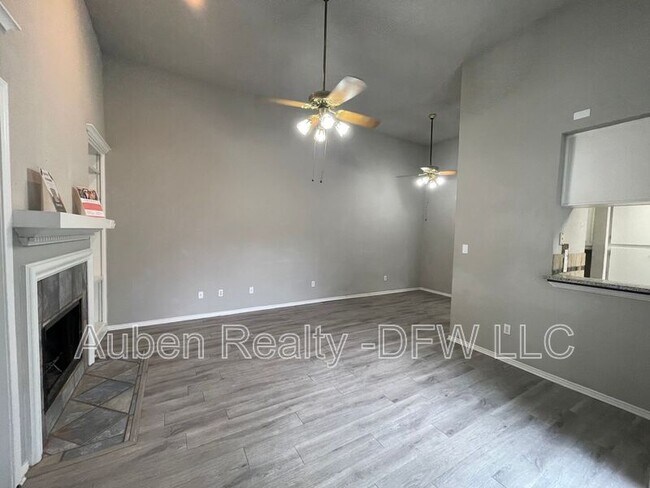 Photo - 602 Bellaire Dr Apartment