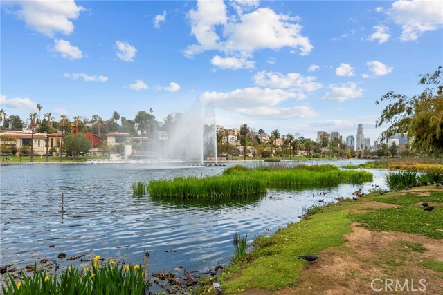 Foto del edificio - 831 Glendale Blvd
