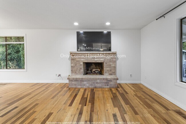 Building Photo - Timeless Charm Meets Heartfelt Comfort!