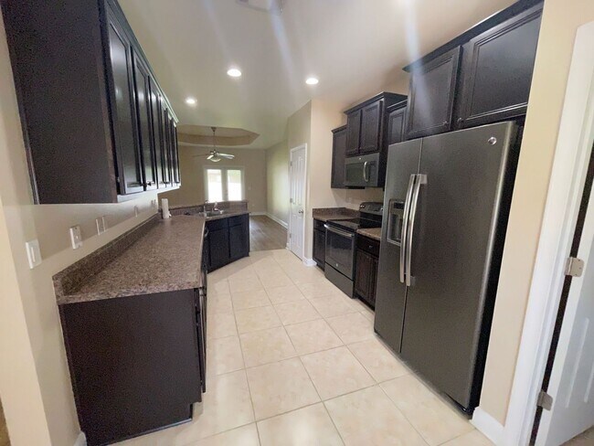 Foto del edificio - Milton - Rustic Ridge Estates - 3 bedroom,...