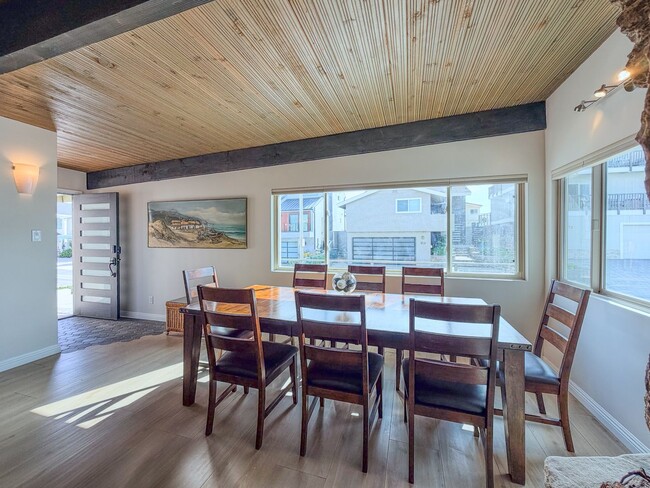 Building Photo - 1327D | The Sea Bum Sanctuary | Monthly Fu...