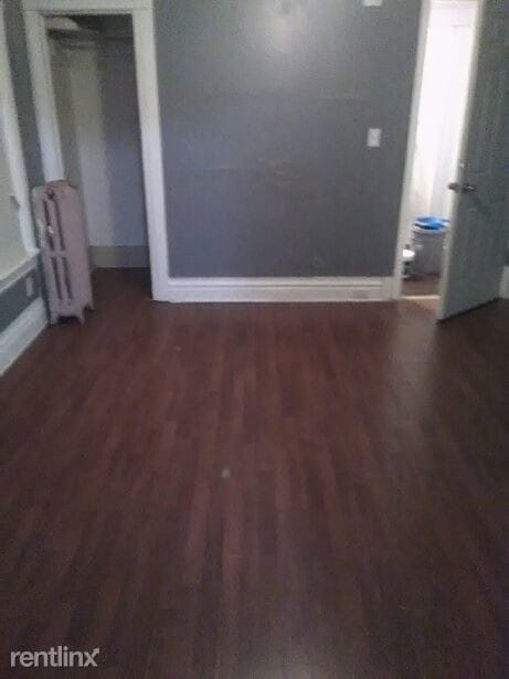 Building Photo - Studio, 1 bath Triplex - 813 Baker St. 3C