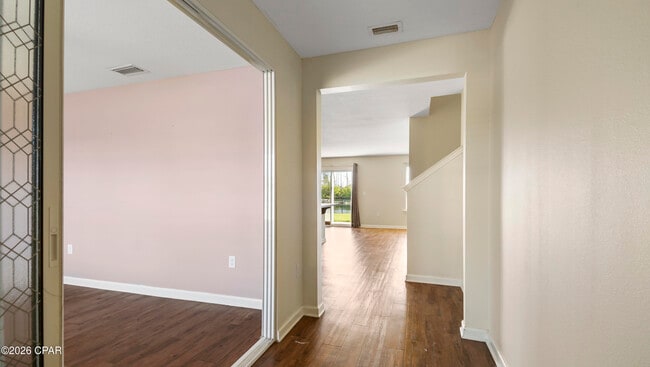 Building Photo - 7158 Riverbrooke St