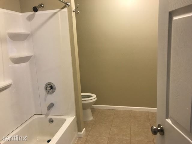 Foto del edificio - 9236 Main St