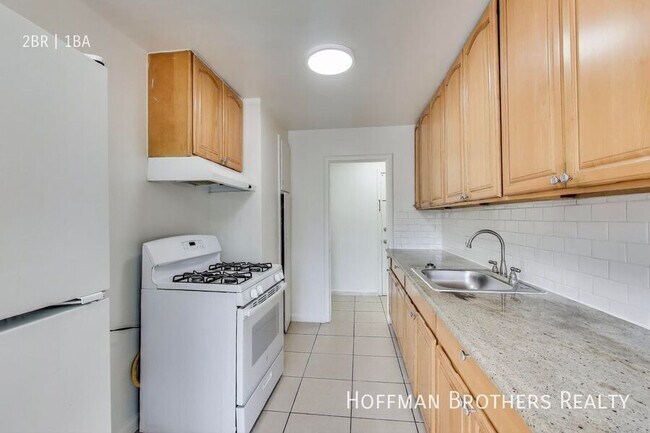 Foto del edificio - 1732-1744 27th Avenue-209A