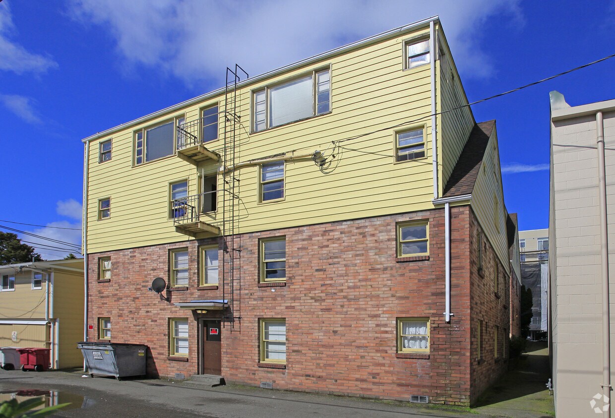 Foto del edificio - 3113 Colby Ave
