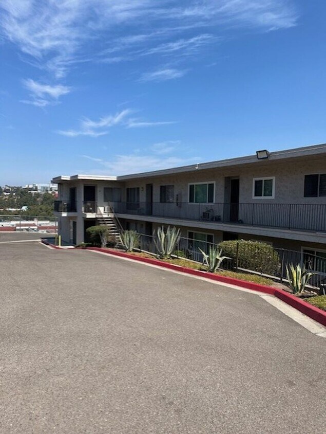Move in Ready! Available for immediate mo... - Move in Ready!  Available for immediate mo...