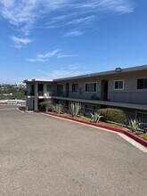 Building Photo - 8220 Vincetta Dr