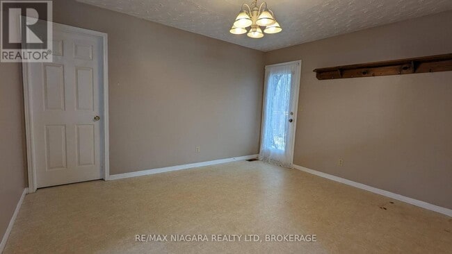 Photo du bâtiment - 1227 Tenth St