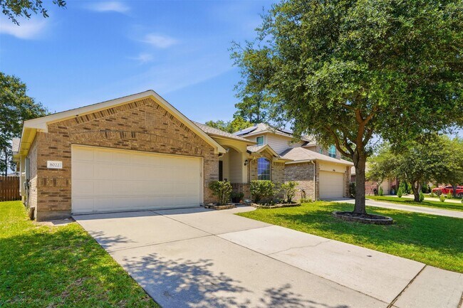 Foto del edificio - 8022 Atwood Hills Ln