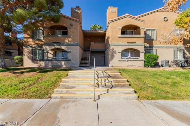 L'Appartement
XiRENA Cotton Poplin シャツ Apartments for Rent in 89107 - Las Vegas, NV | Apartments.com