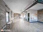 Primary Photo - 639 N Troy St